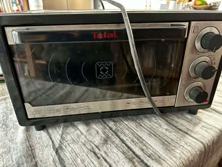 Photo of free Toaster Oven - hinge broken (Longbridge B31) #1