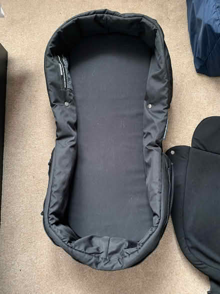 Photo of free Ickle Bubba Stomp Carrycot and Changing Bag (Iver Heath Fields SL0) #1