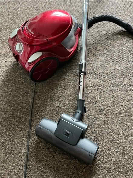 Photo of free Cylinder vacuum cleaner (Bl16rj) #1