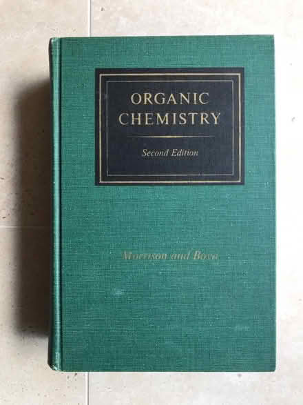 Photo of free VINTAGE chemistry hardcover book 📚 (Mount Waverley) #2