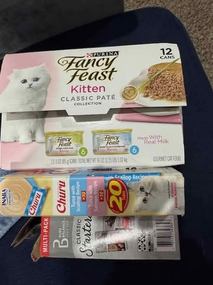 Photo of free Cat Food/Treats (Gatlin & I-95) #1