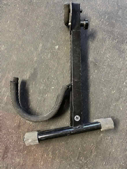 Photo of free Guitar Stand (Hinchley Wood KT10) #1