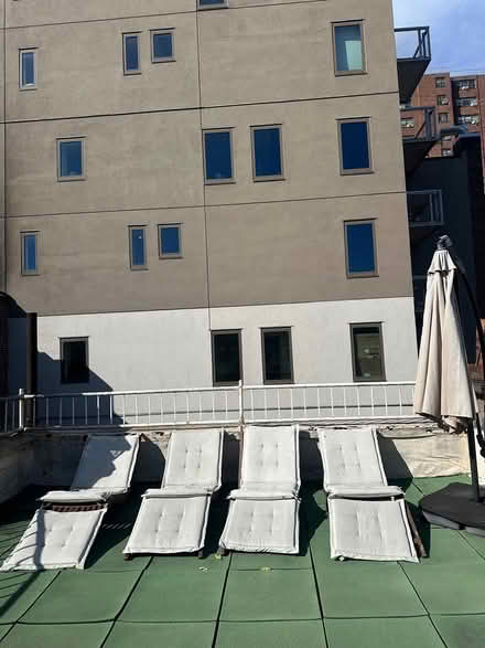 Photo of free 4 lounge chairs (East Village) #3