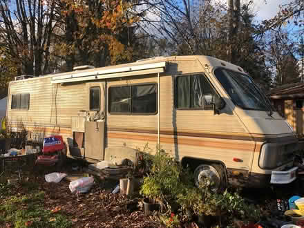 Photo of free 1982 fleetwood Southwind motorhome (Courtenay) #1