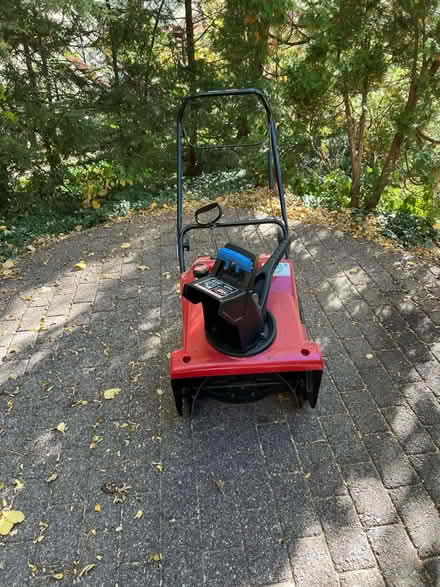 Photo of free Snow blower (Madison, Wisconsin) #1