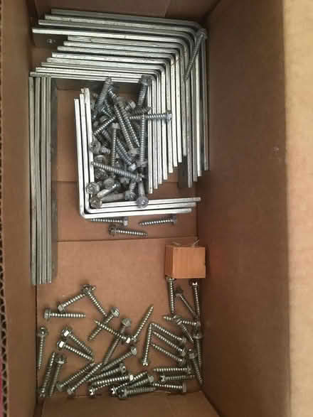 Photo of free L-brackets, straight brackets (Wakefield) #2