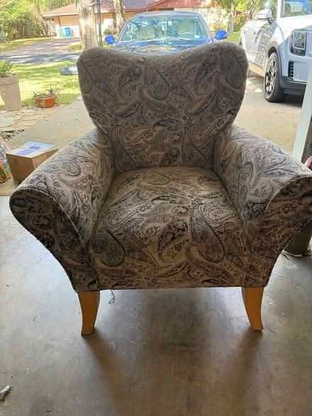 Photo of free Wingback chair (Allandale North / Shoal Creek) #1