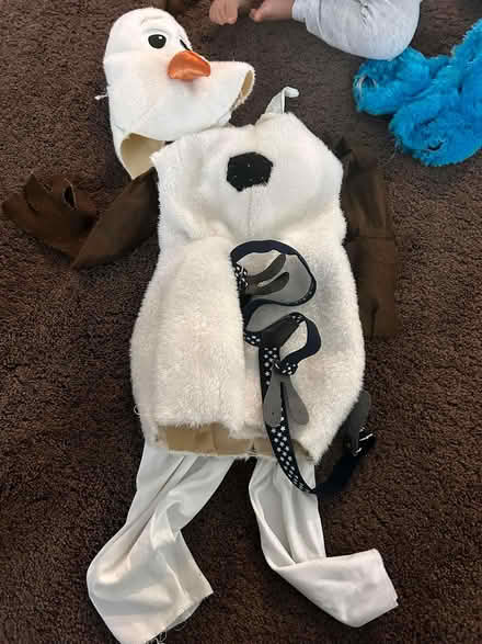 Photo of free Size 2T Olaf costume (Downtown Sunnyvale) #1