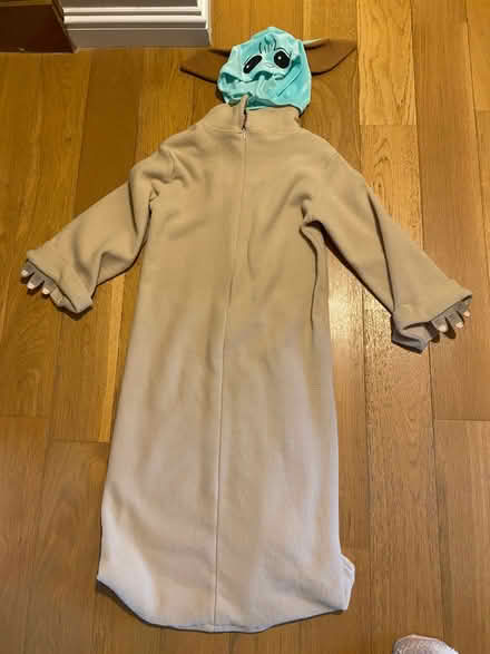 Photo of free Baby Yoda costume (Dunblane FK15) #2