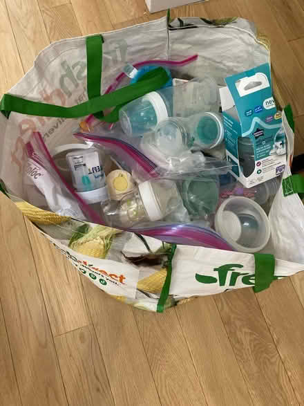 Photo of free Plastic Baby Bottles (Upper East Side (74th/1st)) #1