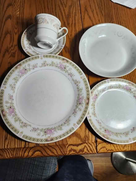 Photo of free Mixed set of bone china (Passaic) #2