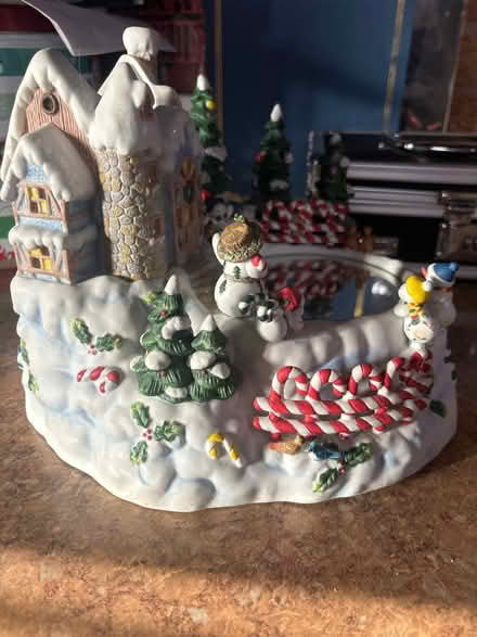 Photo of free Christmas Decoration (South Elgin) #4