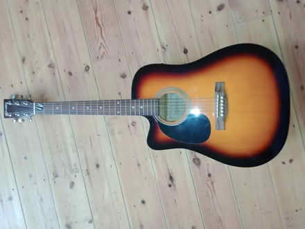 Photo of free Left handed guitar (Gosforth) #1