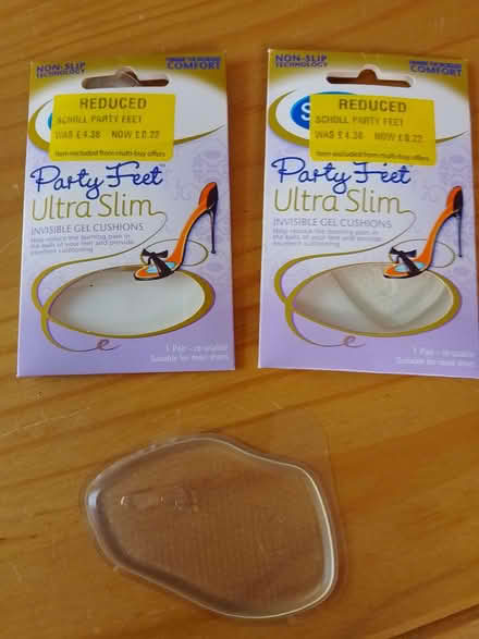 Photo of free Scholl 'Party Feet' gel shoe cushions (Starkholmes DE4) #1