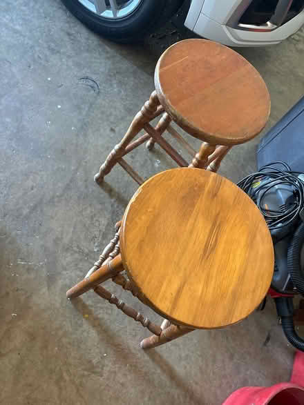 Photo of free Stools (Hannover & Ballenger) #1