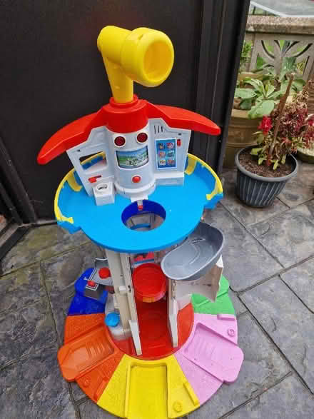 Photo of free Paw Patrol Tower, Lights and Sounds Plus Vehicles (Thorpe Hesley S61) #2