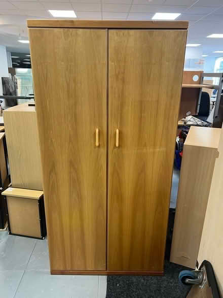 Photo of free office and general furniture and equipment (New England Quarter BN1) #4