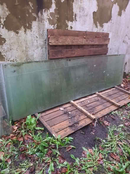 Photo of free Glass pannels (West Midlands B31) #2