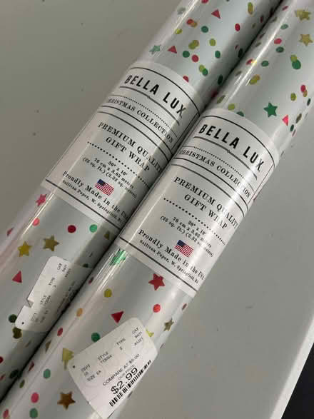 Photo of free Gift wrap (Ashby) #1