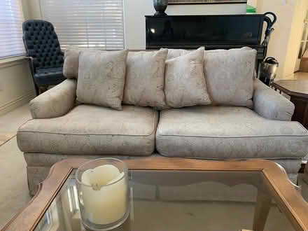 Photo of free Love seat couch (Saratoga) #1