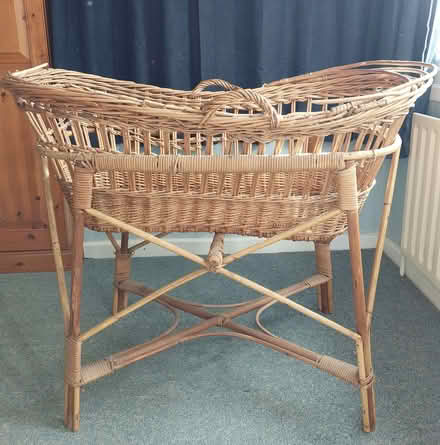 Photo of free Vintage Wicker Crib - Nativity? Shop Display? Upcycle? (Top Amersham HP6) #1