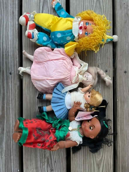 Photo of free 1980s dolls (Mohegan lake) #1