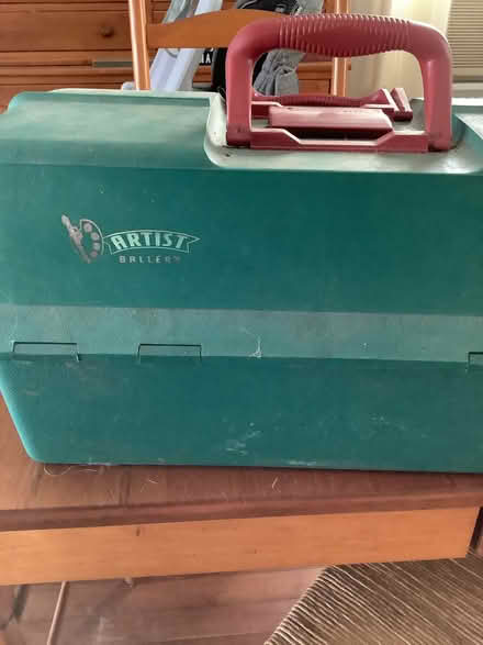 Photo of free Carry case for art supplies (Red Bank) #2