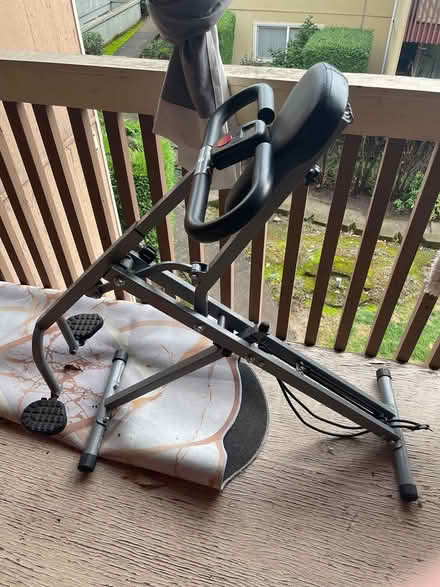 Photo of free Squat machine (Beaverton) #2