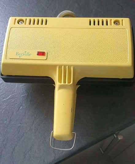 Photo of free Small sandwich toaster (Bolton le Sands LA5) #2