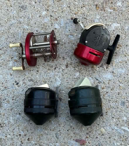 Photo of free 4 fishing reels (Elkridge rte103 & rte100) #1