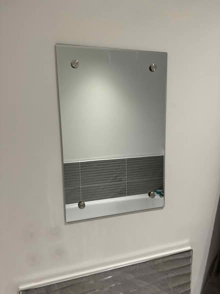 Photo of free Mirror and Bathroom accessories (Aspley NG8) #1