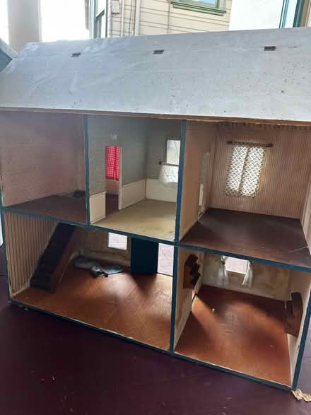 Photo of free Doll house (Oakland Fruitvale area) #2