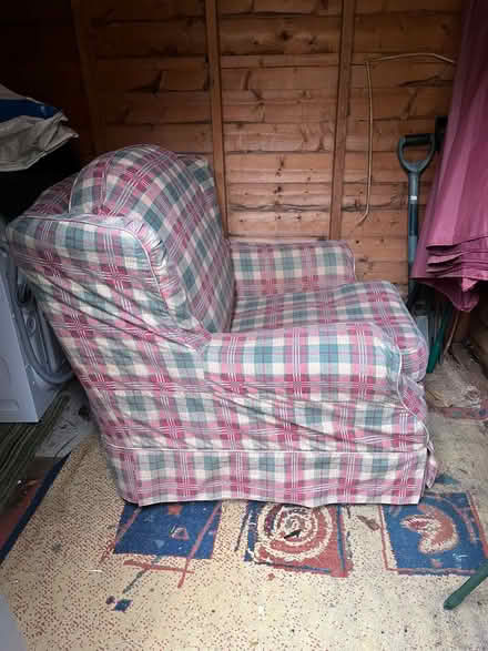 Photo of free armchair for upcycling (De Parys MK40) #3