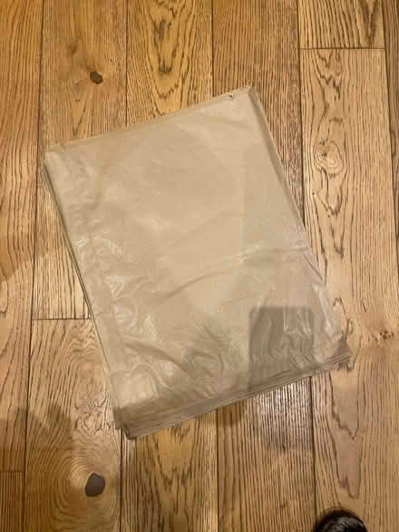 Photo of free Stack of large brown paper bags (Little Eaton DE21) #1