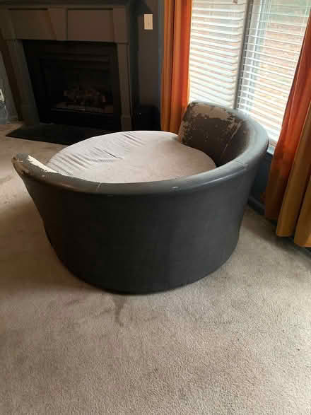 Photo of free Swivel Chair (Decatur, GA) #2