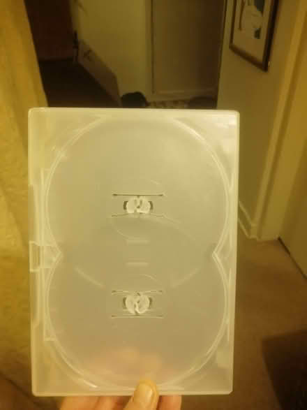 Photo of free Box of New dvd cases (Monimail KY15) #1