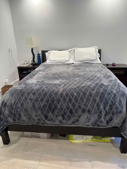 Photo of free bedroom furniture set (west of twin peaks) #4