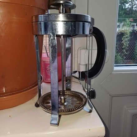 Photo of free Cafetiere NEEDS GLASS (Bradford BD12) #1