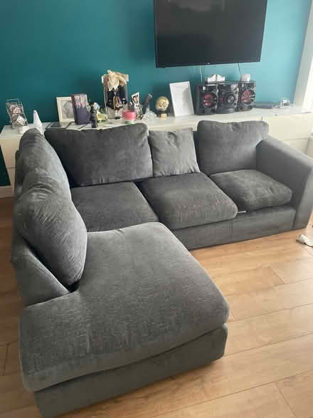 Photo of free Corner Sofa (Leigh Beck SS8) #1