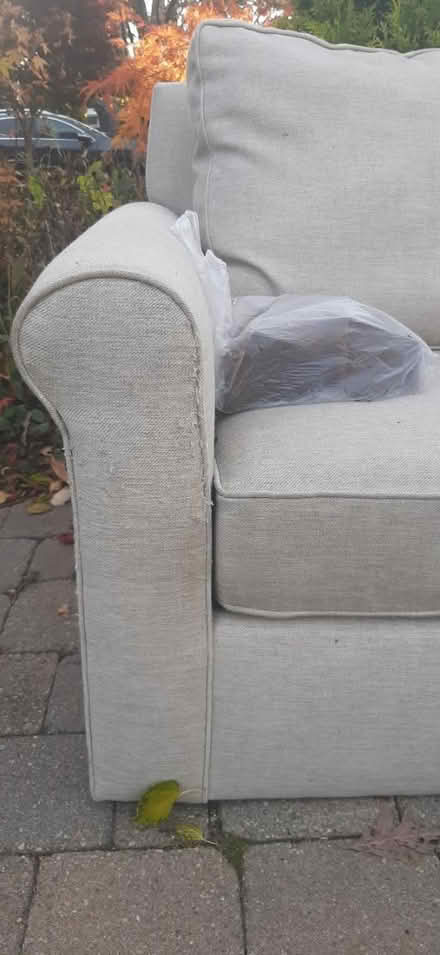 Photo of free Curb find: beige fabric loveseat (Bloor St W & Jane St) #3