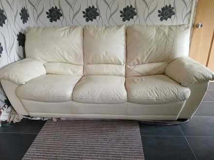 Photo of free White leather sofa (New Earswick YO32) #1