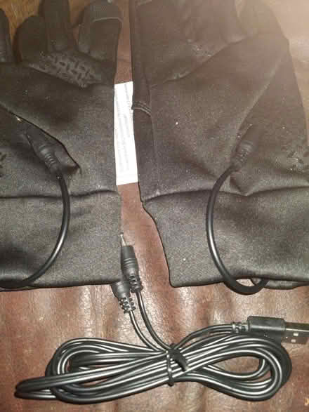 Photo of free Brand new plug in heated gloves (Basildon) #1