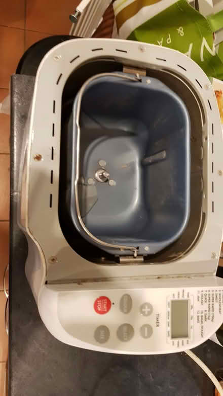 Photo of free Rusted Breadmaker (TN25) #4