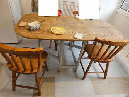 Photo of free Dining and chairs (B77) #2