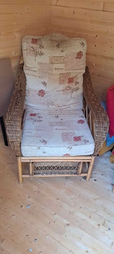 Photo of free Wicker chairs (Tonbridge TN9) #1