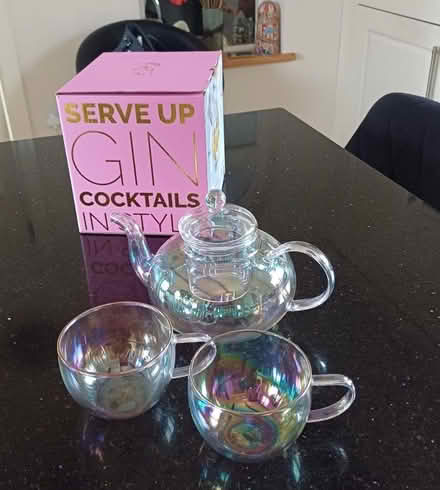 Photo of free Gin “teapot” (Myton Park CV32) #1