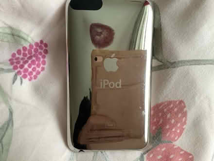 Photo of free iPod (Dartford DA1) #2