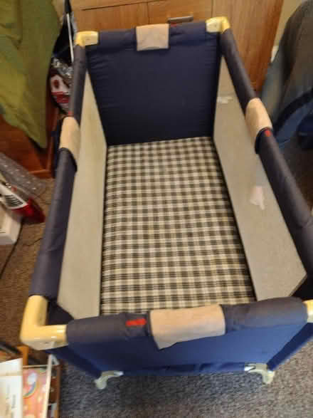 Photo of free Travel Cot (Portsmouth PO2) #1