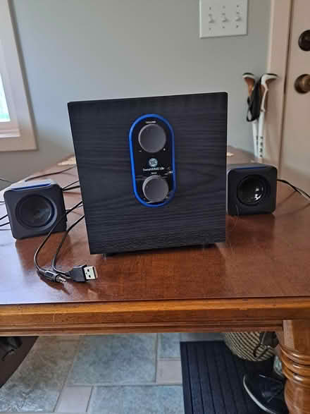 Photo of free USB powered PC Speakers (North City, Shoreline) #1