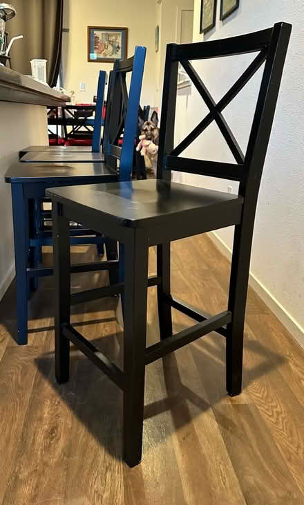 Photo of free Two counter/bar chairs (Corte Madera, near Marin Joe’s) #1